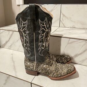 Tanner Mark women's black boots with floral glitter and western-style sparkle,